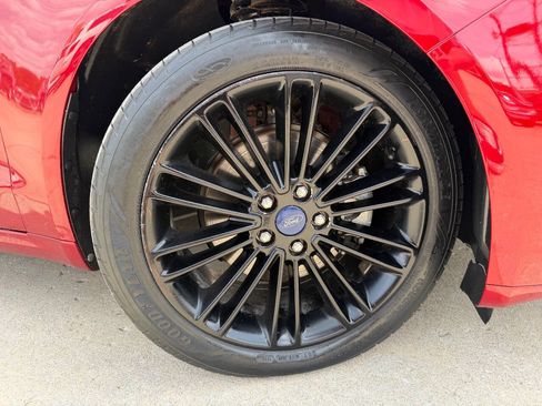 Used 2014 Ford Fusion SE w/ Equipment Group 202A FWD image 21
