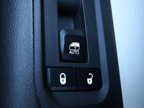 Used 2025 Jeep Compass Limited AWD/4WD image 24
