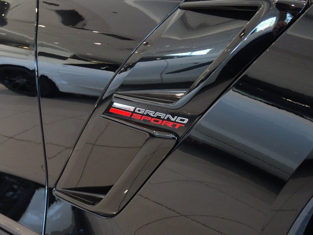 Used 2019 Chevrolet Corvette Grand Sport RWD image 28