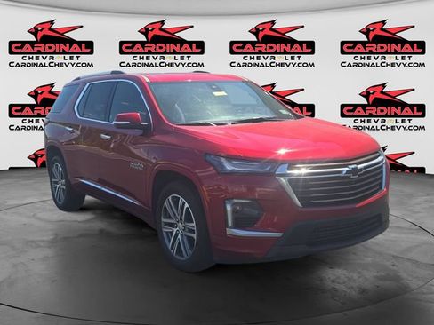 Used 2023 Chevrolet Traverse High Country AWD/4WD image 1