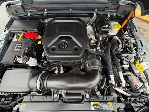 Used 2024 Jeep Wrangler Unlimited Sahara w/ Dual Top Group image 17