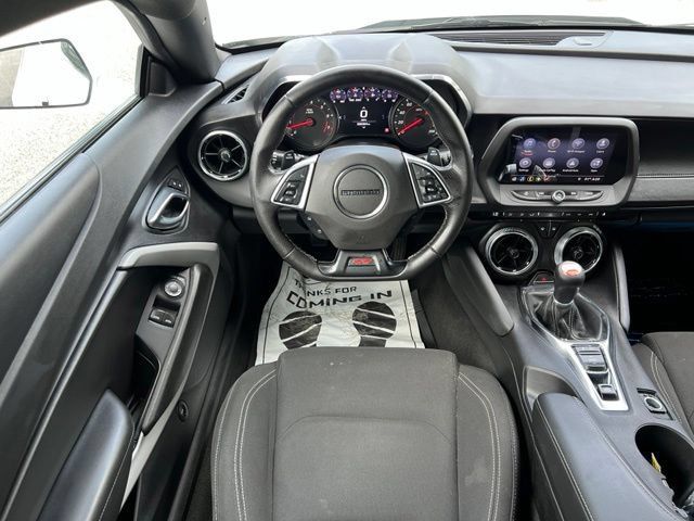 Used 2019 Chevrolet Camaro SS RWD image 23