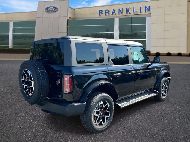 New 2026 Ford Bronco Outer Banks AWD/4WD image 7