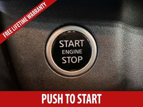 Used 2022 Nissan Rogue SV w/ SV Premium Package AWD/4WD image 14