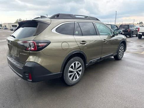 Used 2020 Subaru Outback Premium w/ Popular Package #1 AWD/4WD image 5