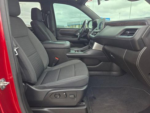 Used 2021 Chevrolet Tahoe LS image 25