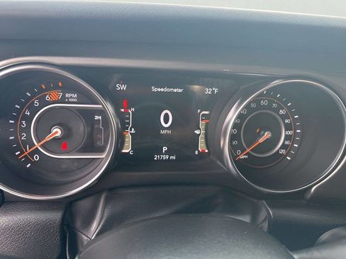 Used 2023 Jeep Wrangler Unlimited Sahara w/ Cold Weather Group image 25