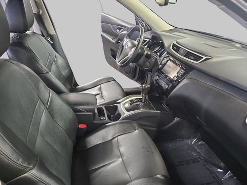 Used 2016 Nissan Rogue SL AWD/4WD image 11