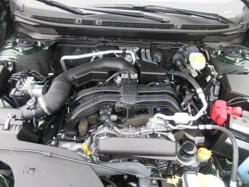 Used 2026 Subaru Outback Limited AWD/4WD image 18