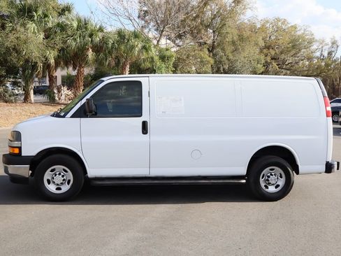 Used 2019 Chevrolet Express 2500 w/ Driver Convenience Package image 5