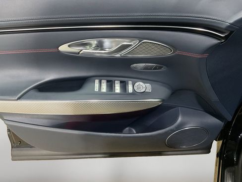 Used 2023 Genesis GV70 2.5T w/ Sport Prestige Package image 10