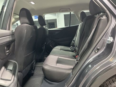 Certified 2025 Subaru Outback Base image 36