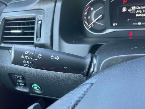 Certified 2025 Honda Passport EX-L image 24