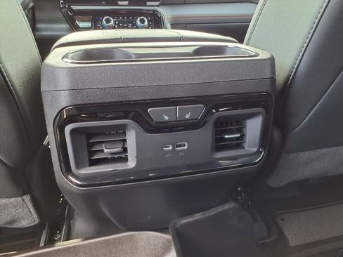 Used 2026 GMC Sierra 2500 AT4 w/ AT4 Premium Plus Package image 17