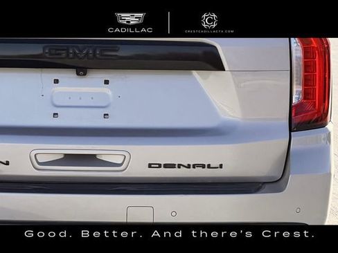 Used 2022 GMC Yukon XL Denali image 6