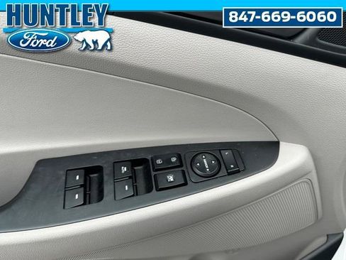 Used 2018 Hyundai Tucson Value image 16