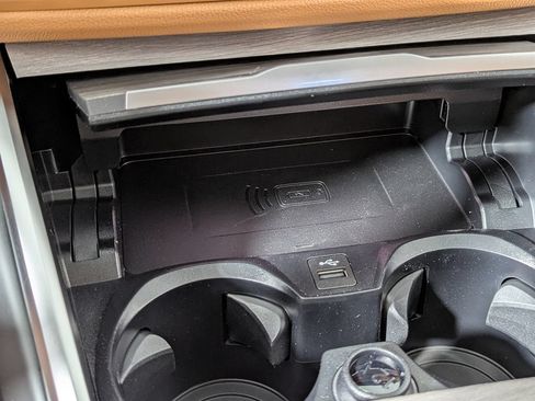 New 2026 BMW 330i xDrive Sedan AWD/4WD image 24
