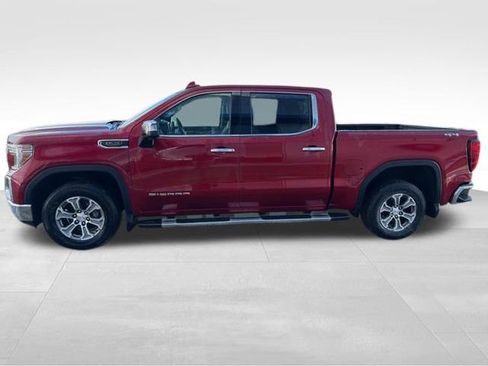 Used 2021 GMC Sierra 1500 SLT image 2