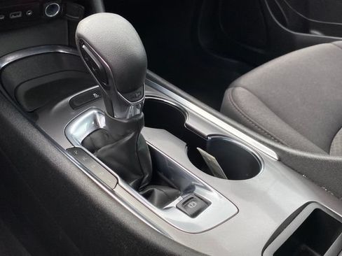 Certified 2023 Chevrolet Malibu LT FWD image 11