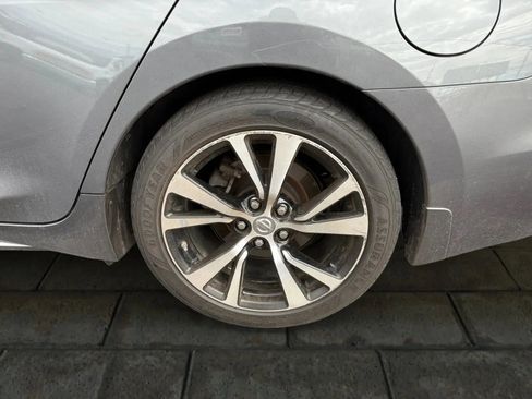 Used 2018 Nissan Maxima Platinum image 17