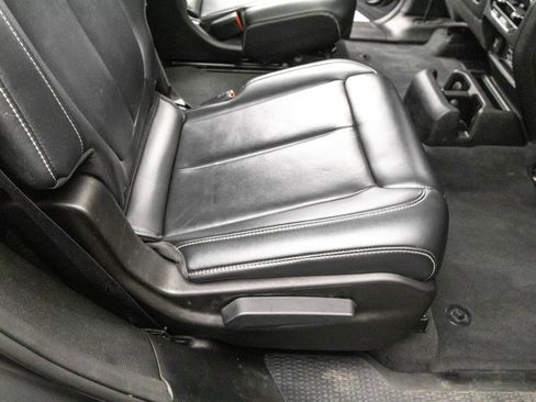 Used 2022 Jeep Grand Cherokee L Limited image 37