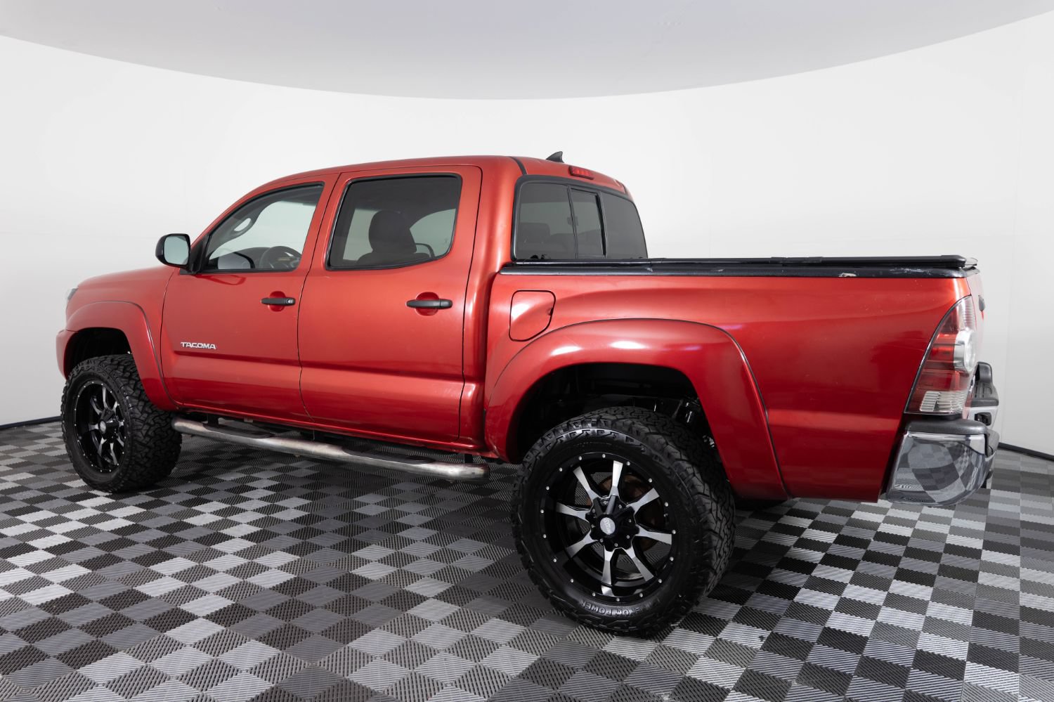 Used 2015 Toyota Tacoma 4x4 Double Cab w/ SR5 Package image 4