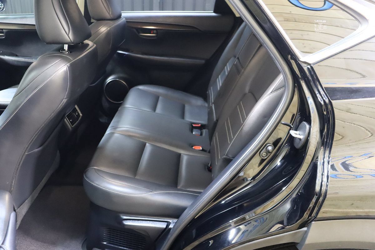 Used 2017 Lexus NX 200t FWD image 58