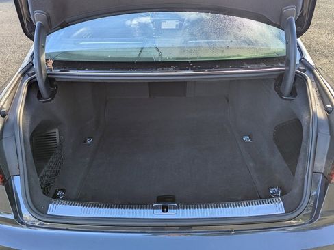 Used 2020 Audi S8 L w/ Full Leather Package image 37