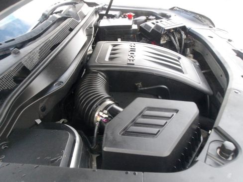 Used 2011 GMC Terrain SLT image 25