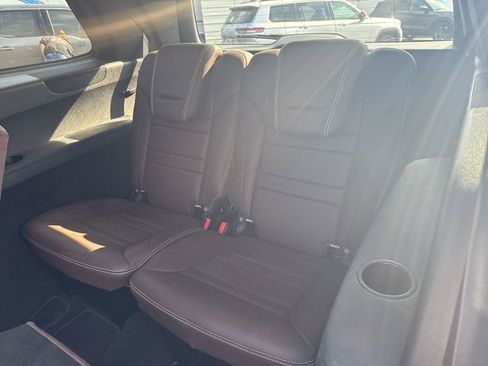 Used 2015 Mercedes-Benz GL 63 AMG 4MATIC image 45