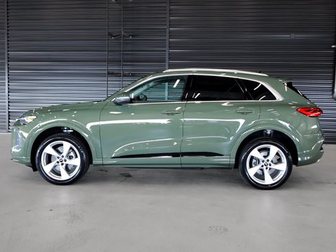 Certified 2025 Audi Q5 Premium w/ Premium Plus AWD/4WD image 14