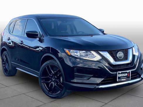 Used 2020 Nissan Rogue S FWD image 3