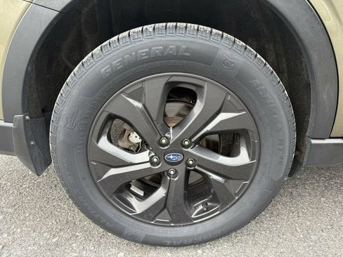 Used 2020 Subaru Outback Onyx Edition XT w/ Popular Package #2 AWD/4WD image 10