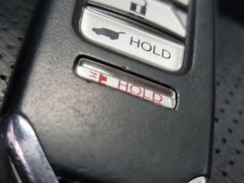 Used 2016 Honda CR-V Touring image 32