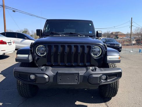 Used 2021 Jeep Wrangler Unlimited Sahara image 8