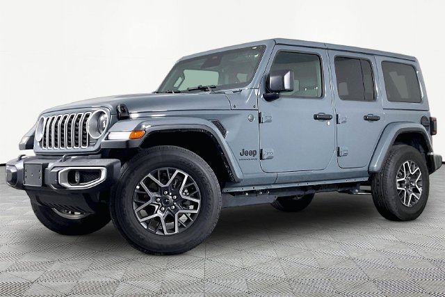 Used 2026 Jeep Wrangler Unlimited Sahara AWD/4WD image 1