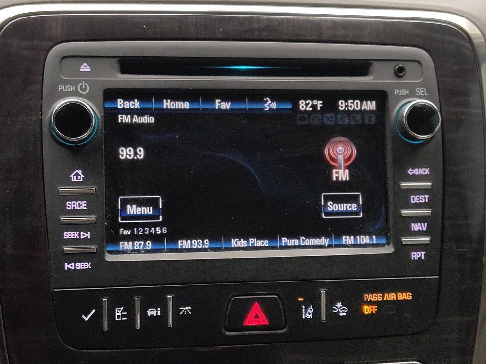 Used 2017 Buick Enclave Premium w/ Experience Buick Package FWD image 25