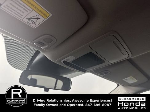 Used 2023 Honda Pilot LX image 10