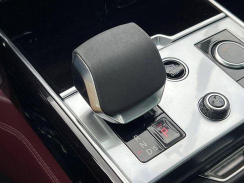 Certified 2023 Land Rover Range Rover Autobiography AWD/4WD image 13