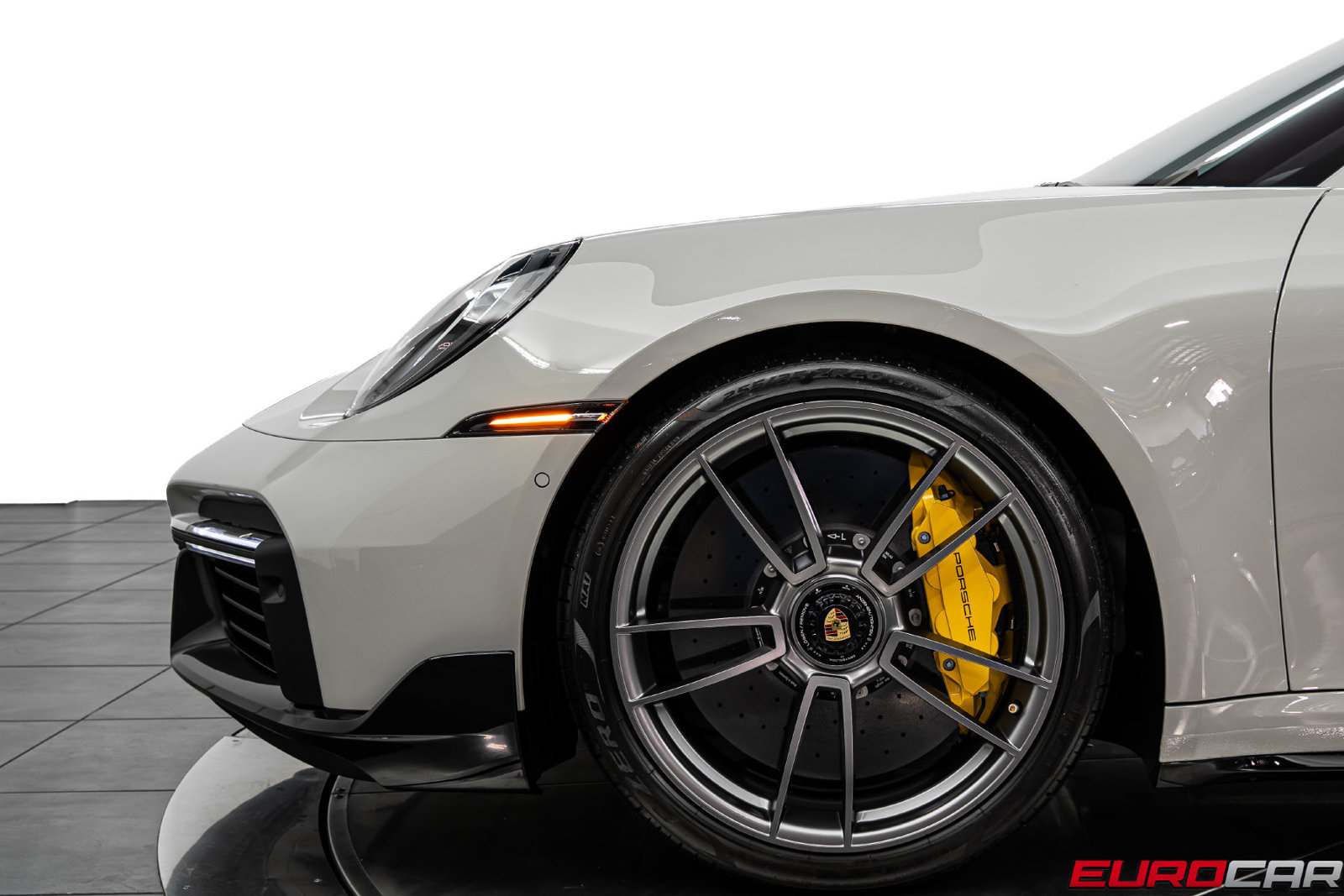 Used 2023 Porsche 911 Turbo AWD/4WD image 17