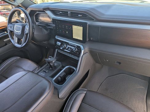 Used 2023 GMC Sierra 1500 Denali w/ Denali Reserve Package image 13