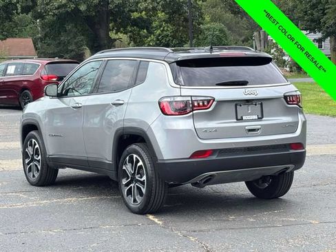 Used 2023 Jeep Compass Limited AWD/4WD image 2