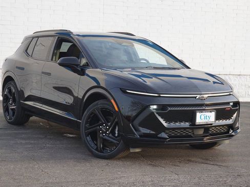 New 2026 Chevrolet Equinox EV RS FWD image 3