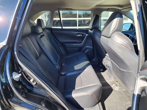 Used 2019 Toyota RAV4 Adventure w/ Cold Weather Package AWD/4WD image 12