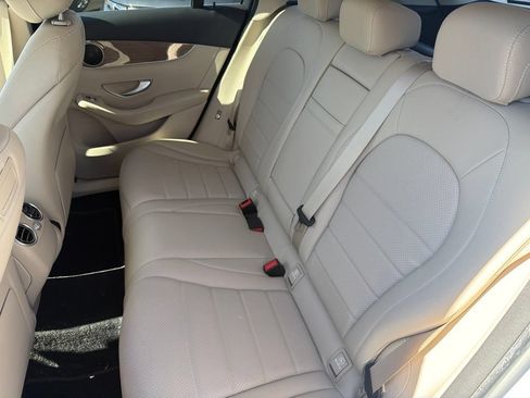 Used 2018 Mercedes-Benz GLC 300 image 14