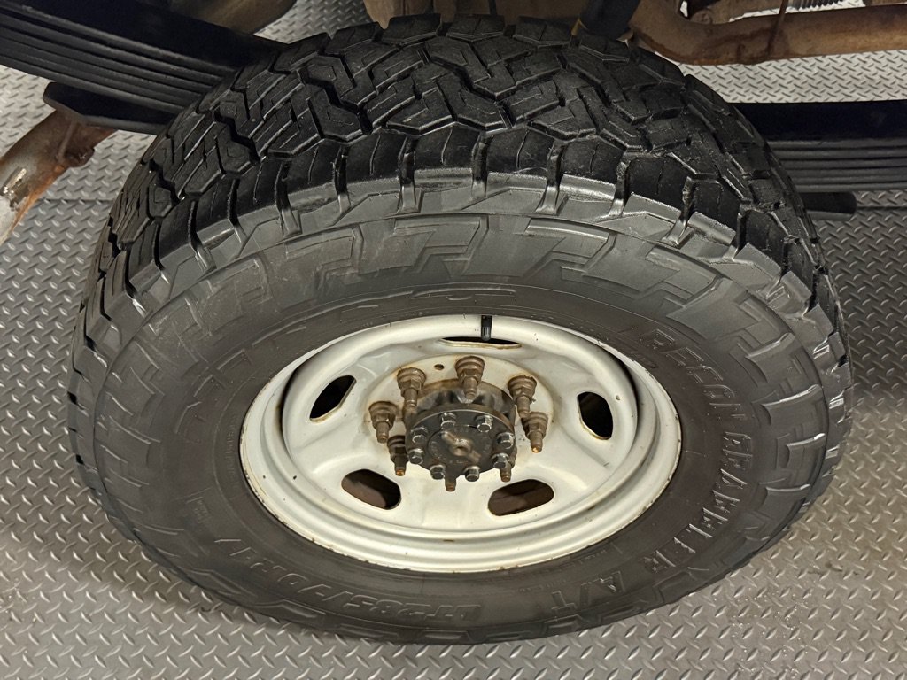 Used 2015 Ford F250 XL w/ XL Appearance Package AWD/4WD image 17