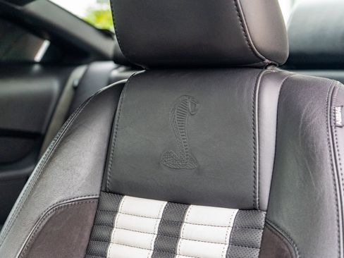 Used 2012 Ford Mustang Shelby GT500 w/ SVT Performance Pkg image 11