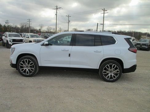New 2026 GMC Acadia Denali Ultimate FWD image 8