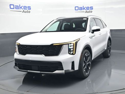 New 2026 Kia Sorento EX FWD image 4