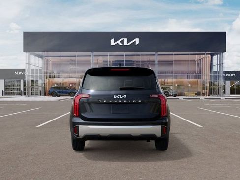 New 2025 Kia Telluride LX FWD image 5